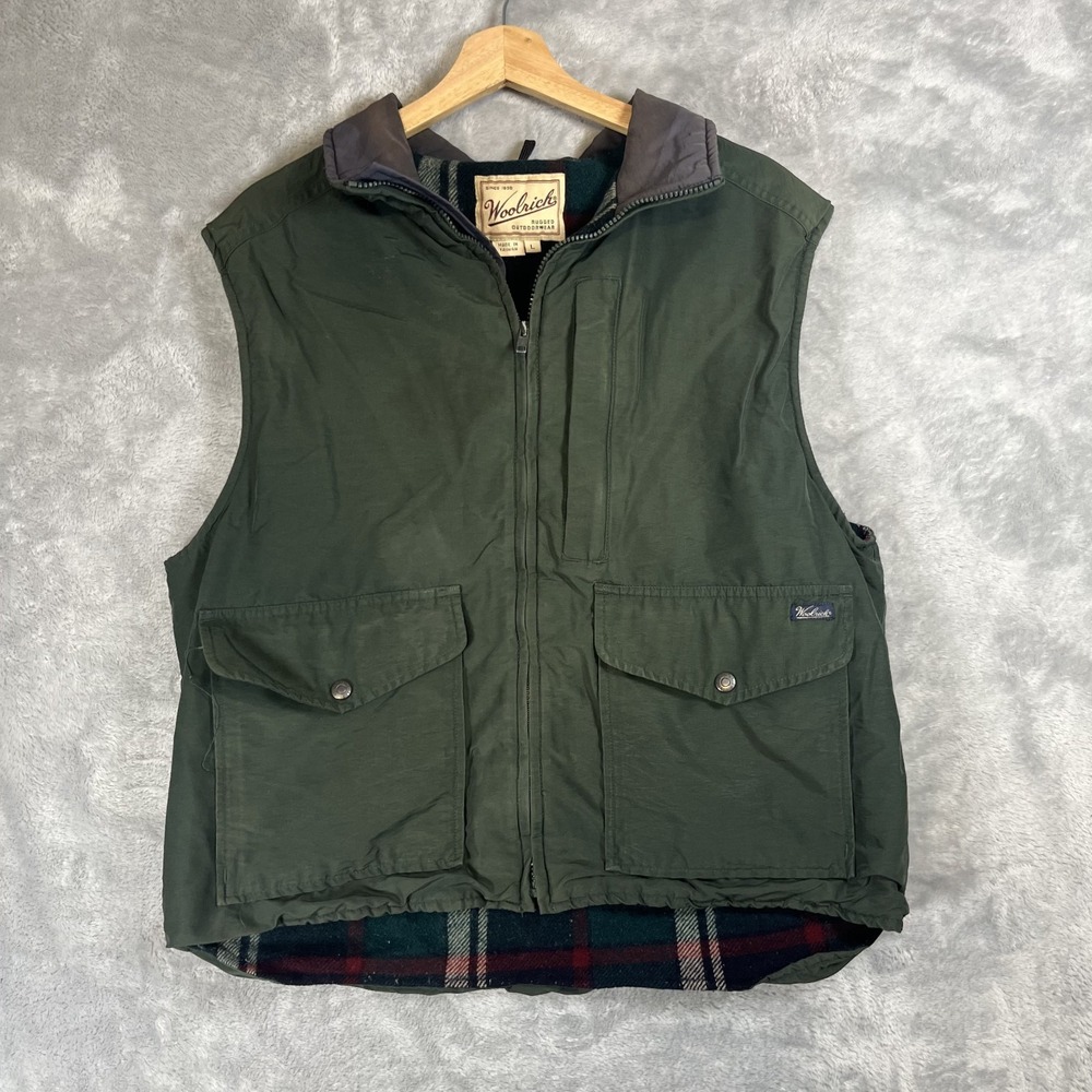 Vintage Woolrich Down Puffer Vest Size SZ Large Olive Green. Inner shell wool